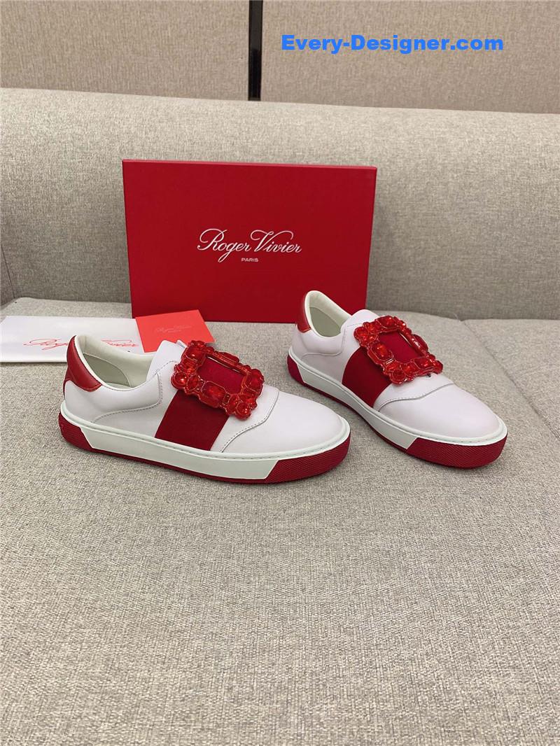 roger vivier new D1am0nd buckle casual shoes