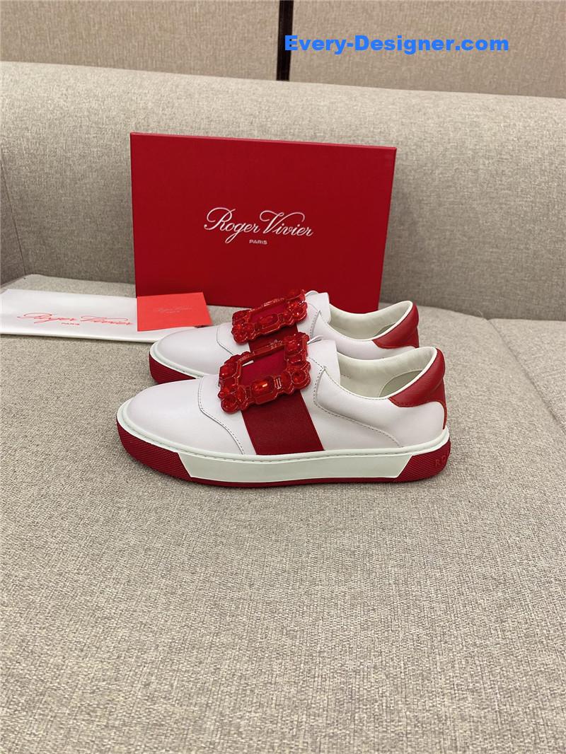 roger vivier new D1am0nd buckle casual shoes