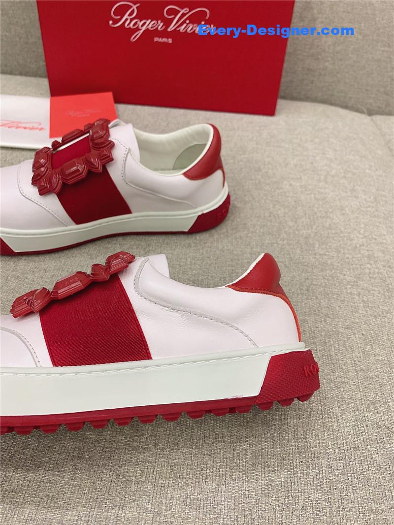 roger vivier new D1am0nd buckle casual shoes