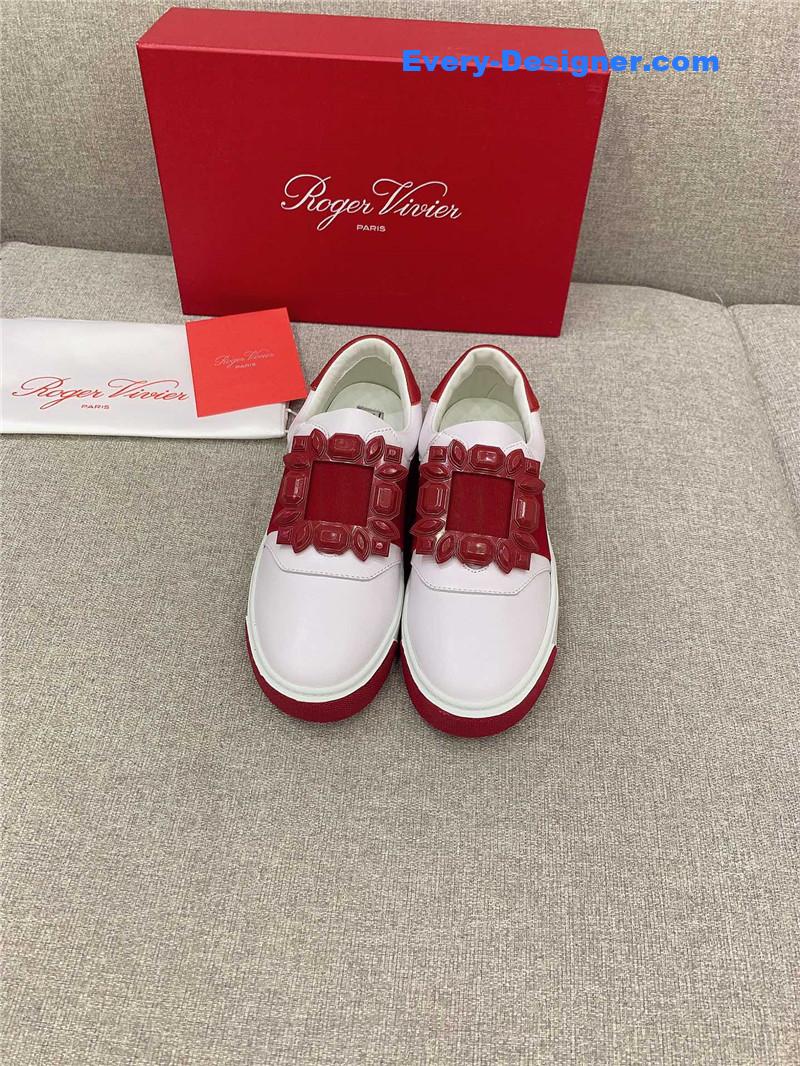 roger vivier new D1am0nd buckle casual shoes