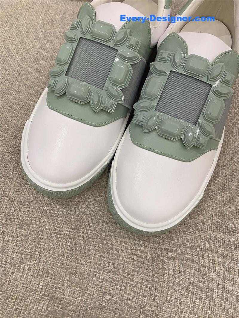 roger vivier new D1am0nd buckle casual shoes