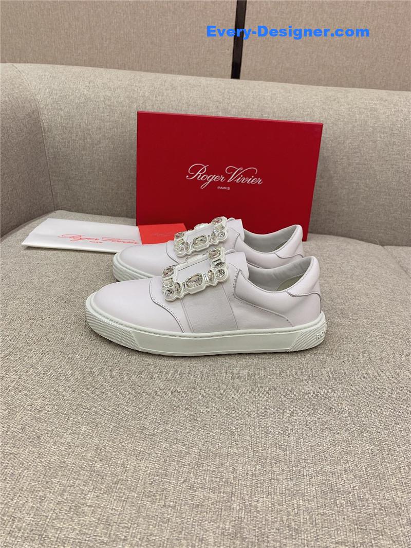 roger vivier new D1am0nd buckle casual shoes