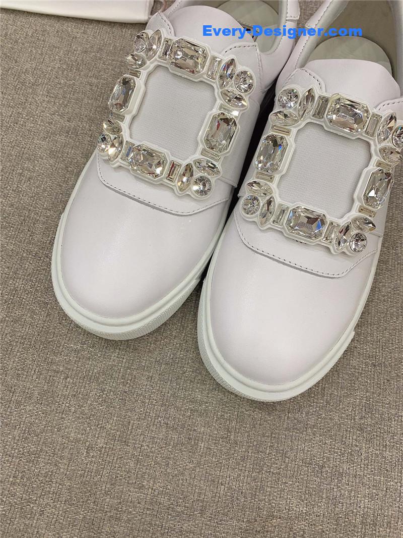 roger vivier new D1am0nd buckle casual shoes