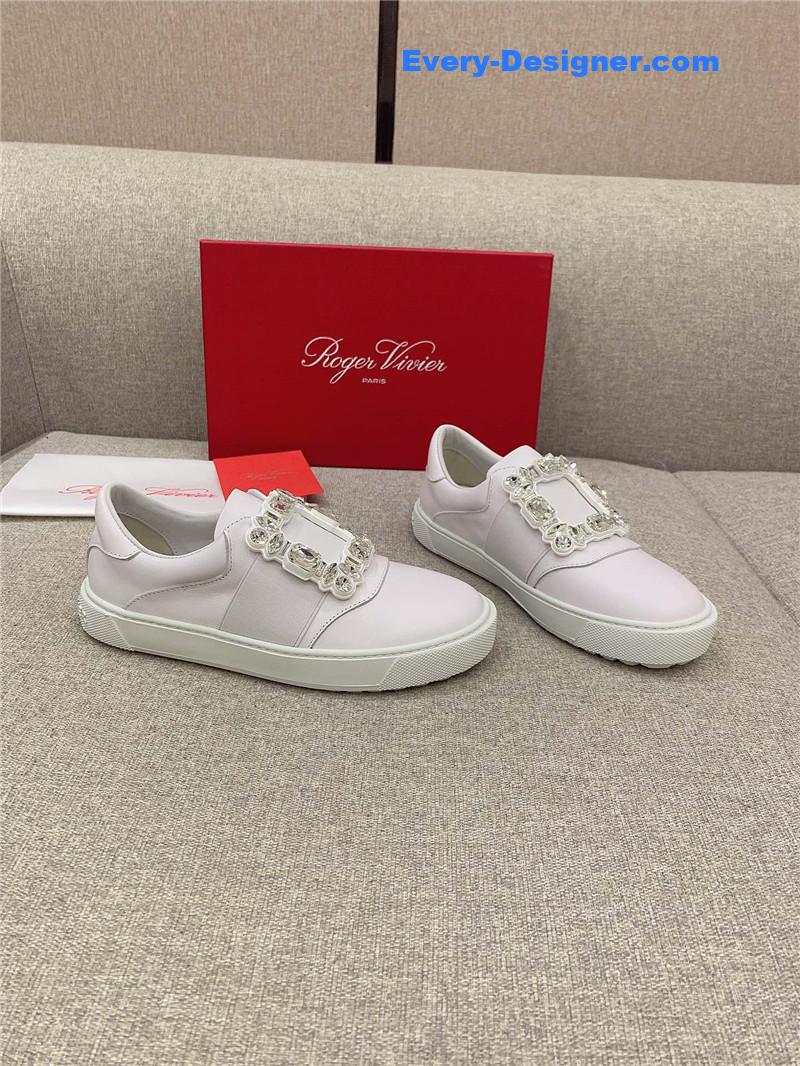 roger vivier new D1am0nd buckle casual shoes