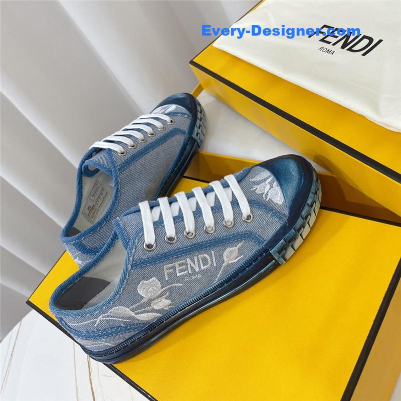 F**di domino latest color matching canvas shoes