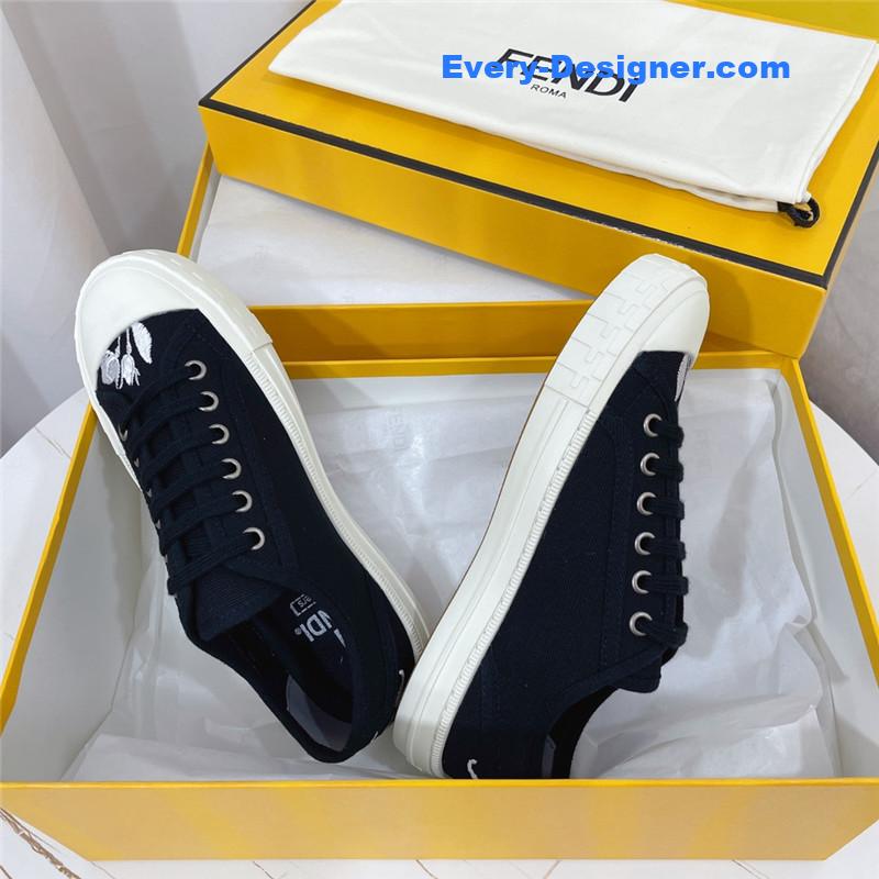 F**di domino latest color matching canvas shoes