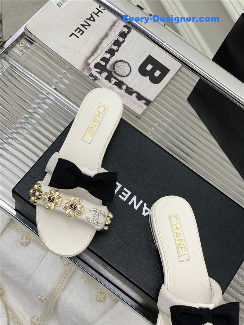 CC sheepskin lozenge slippers