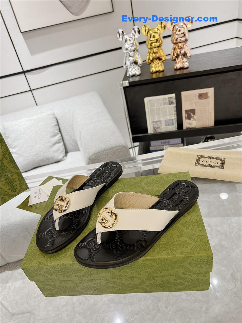 Gvc*1 interlocking double g flip flops