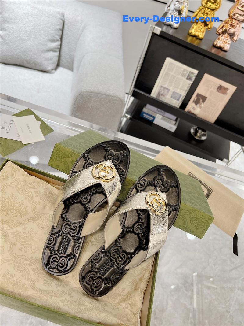 Gvc*1 interlocking double g flip flops