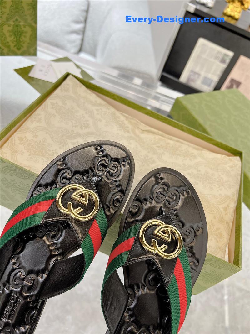 Gvc*1 interlocking double g flip flops