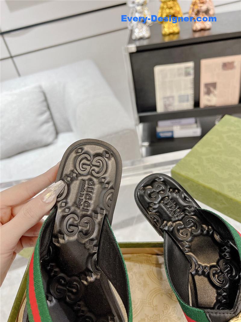 Gvc*1 interlocking double g flip flops