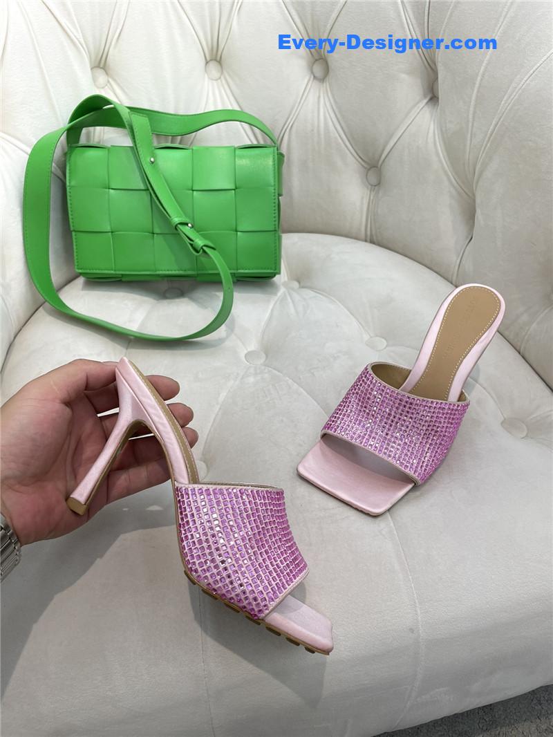 A1exa*der wang spring letter rhinestone high heel