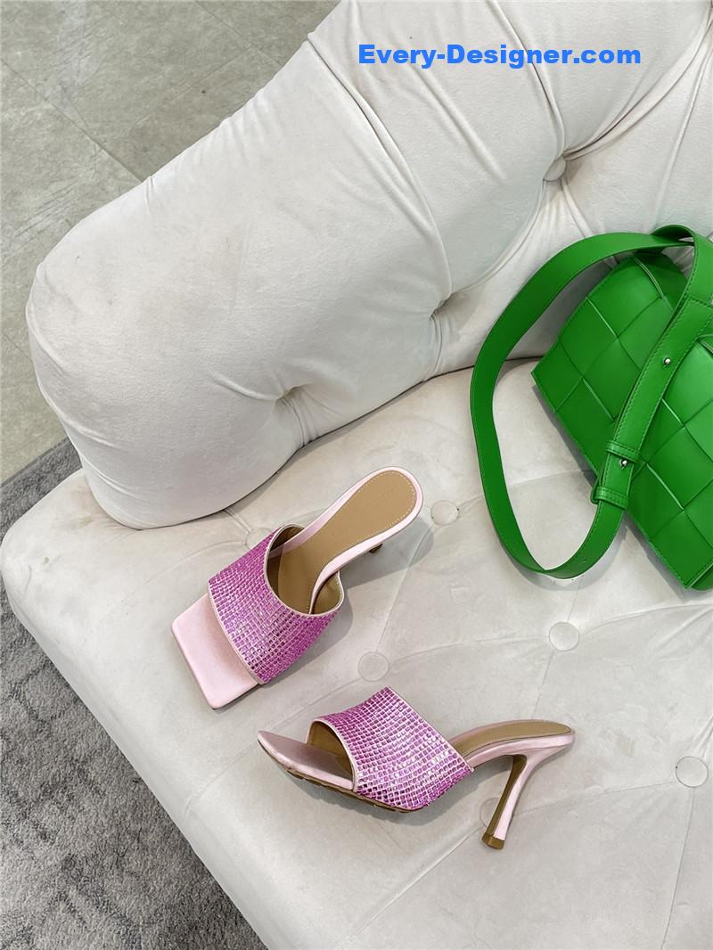 A1exa*der wang spring letter rhinestone high heel