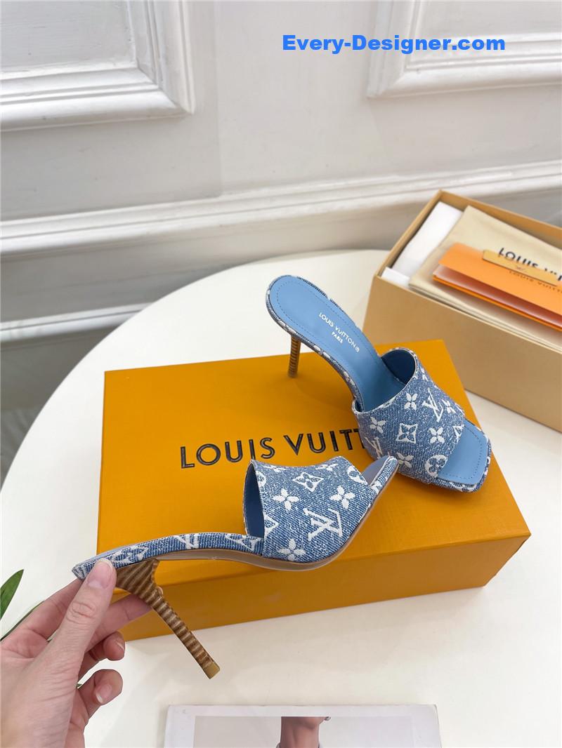 l0vis Vvtt0n lv latest slippers