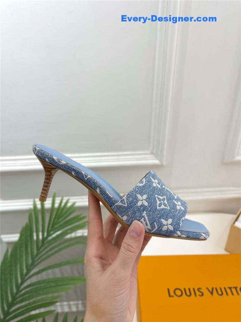 l0vis Vvtt0n lv latest slippers