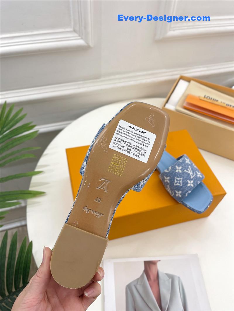 l0vis Vvtt0n lv latest slippers