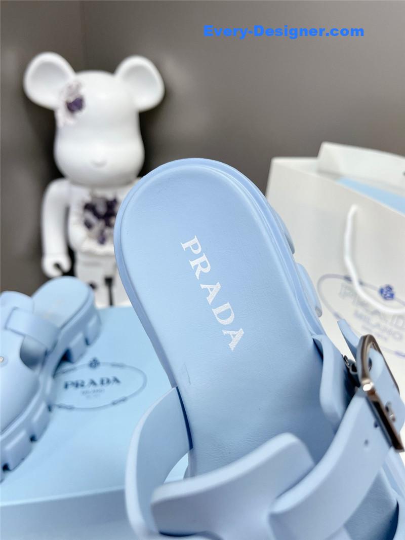 Pra*a zigzag roman braid platform rubber sandals