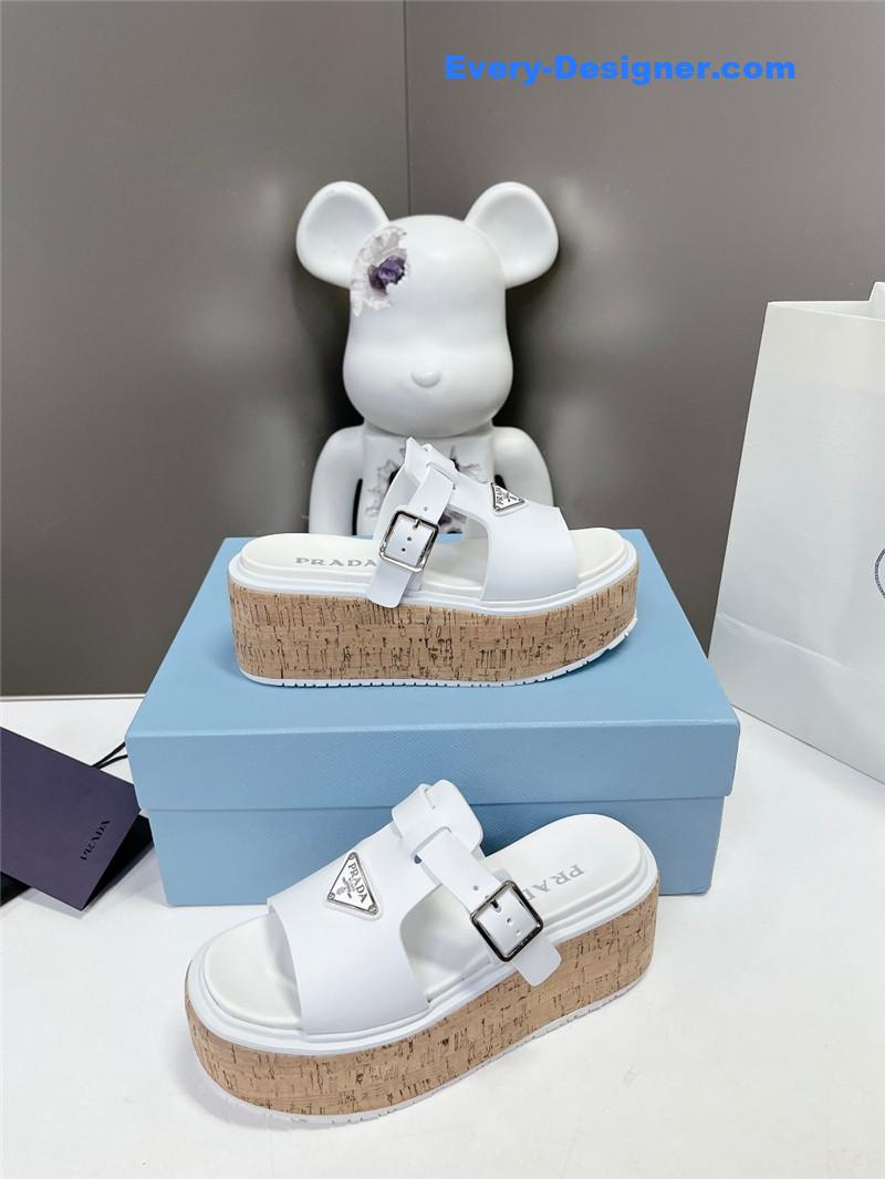 Pra*a zigzag roman braid platform rubber sandals