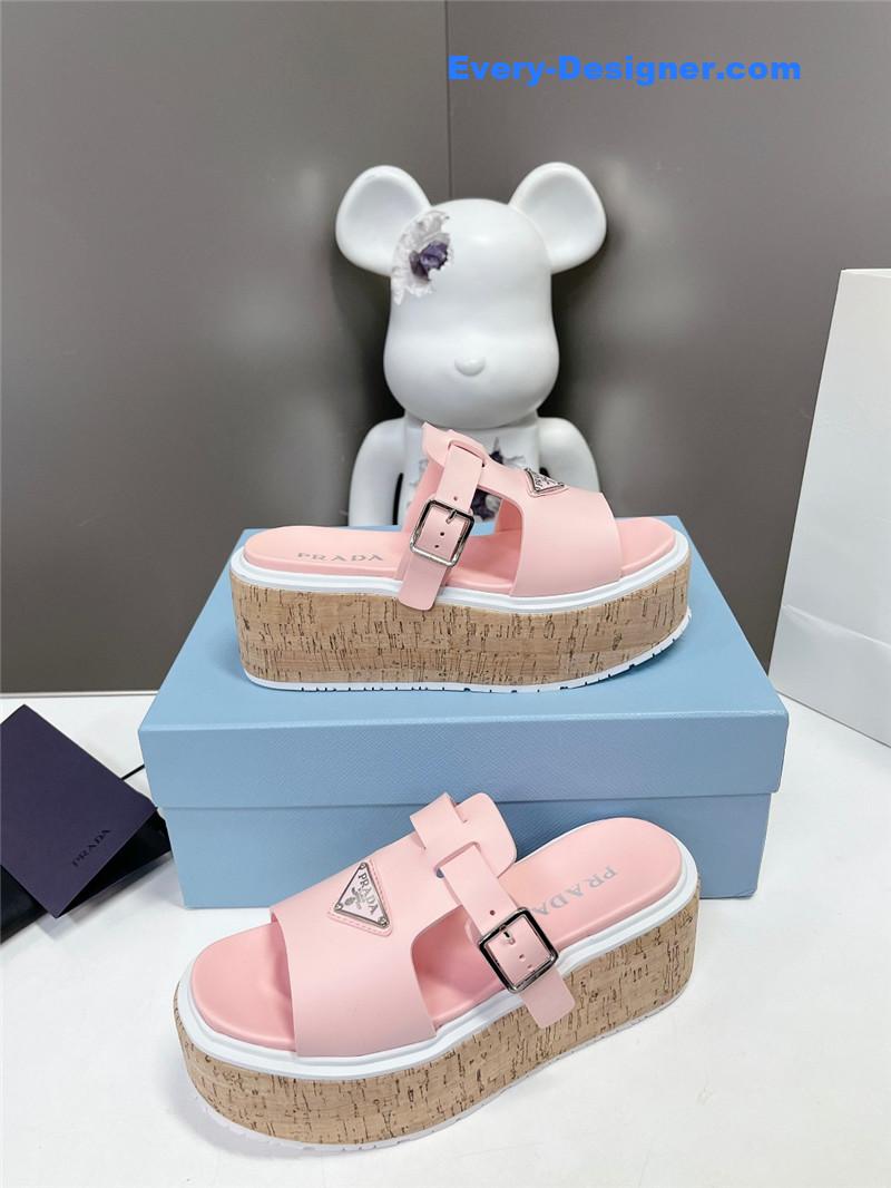 Pra*a zigzag roman braid platform rubber sandals