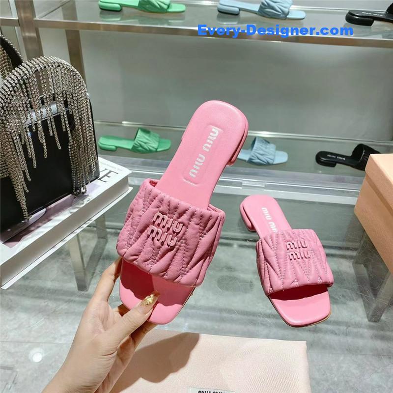 M1um1u flat lambskin sandal slippers