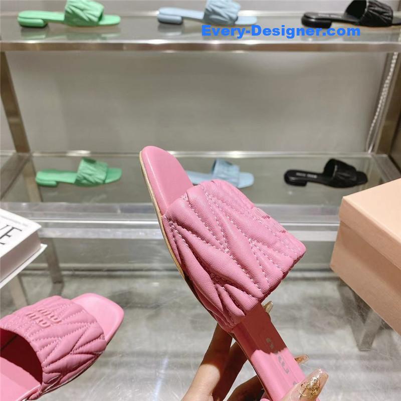 M1um1u flat lambskin sandal slippers