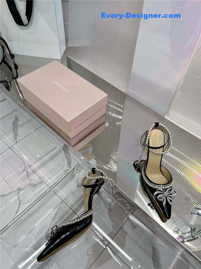 &   stunning high heel sandals