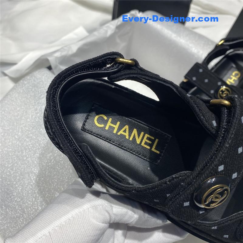 CC new Velcro sandals