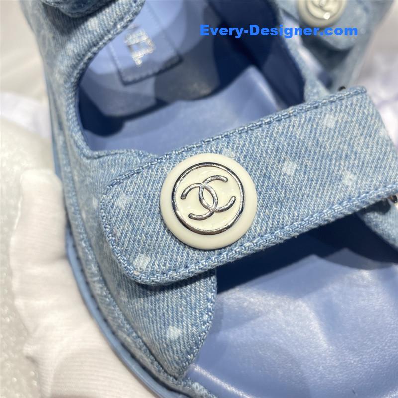 CC new Velcro sandals