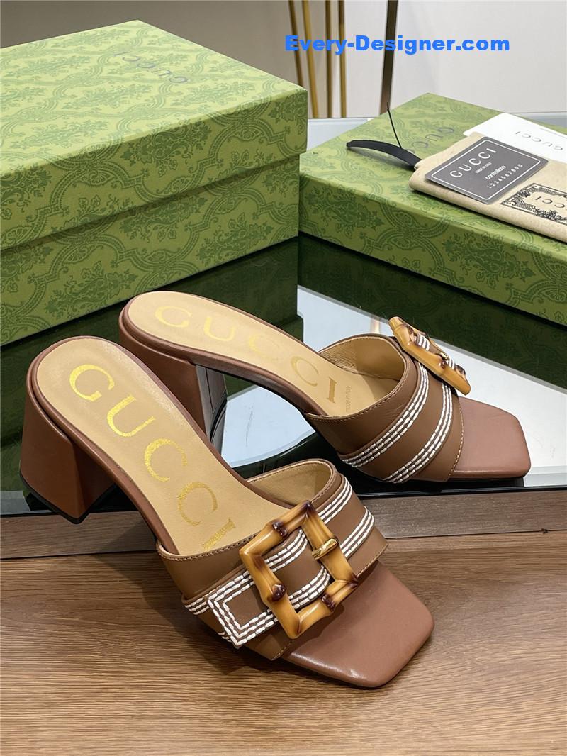 Gvc*1 chunky heel bamboo buckle sandals