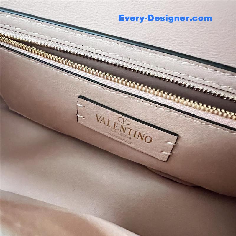 Va1e*ntin0 garavani roman stud crystal shoulder bag