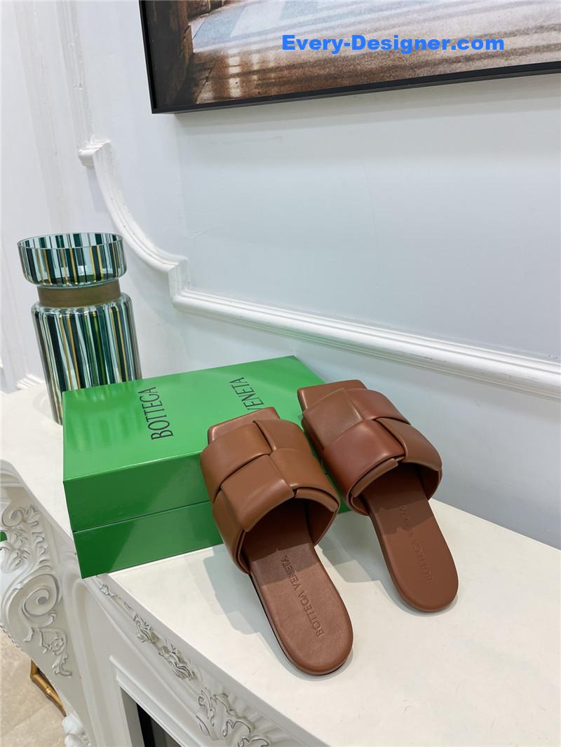 b0tt*ga Ven*ta patch slides