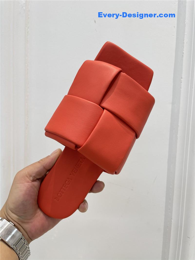 b0tt*ga Ven*ta patch slides