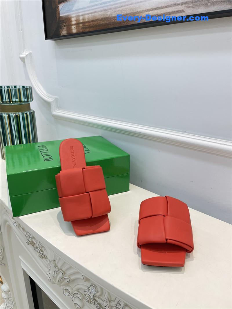 b0tt*ga Ven*ta patch slides