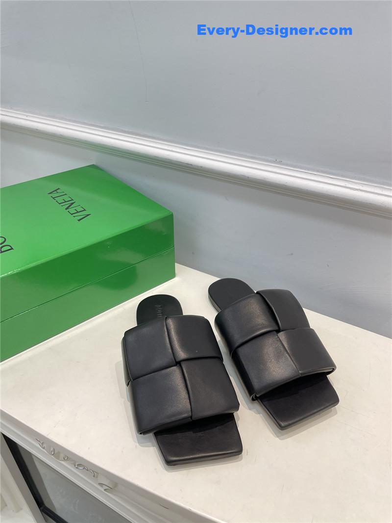 b0tt*ga Ven*ta patch slides