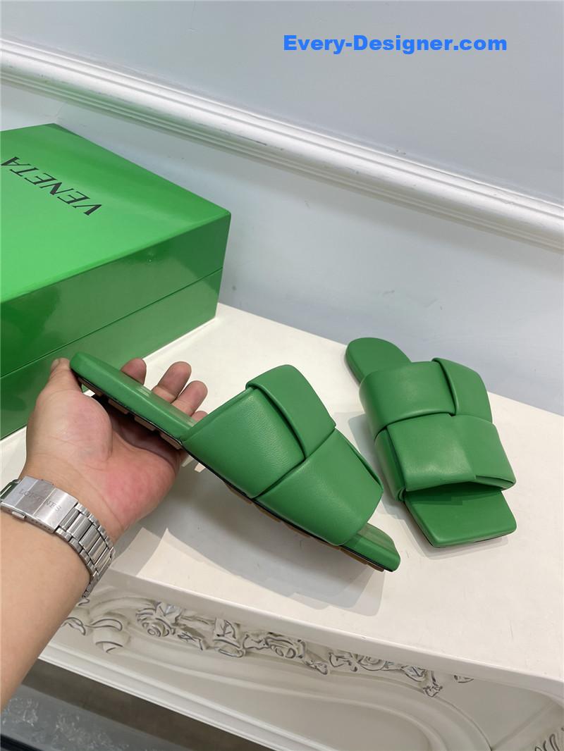 b0tt*ga Ven*ta patch slides