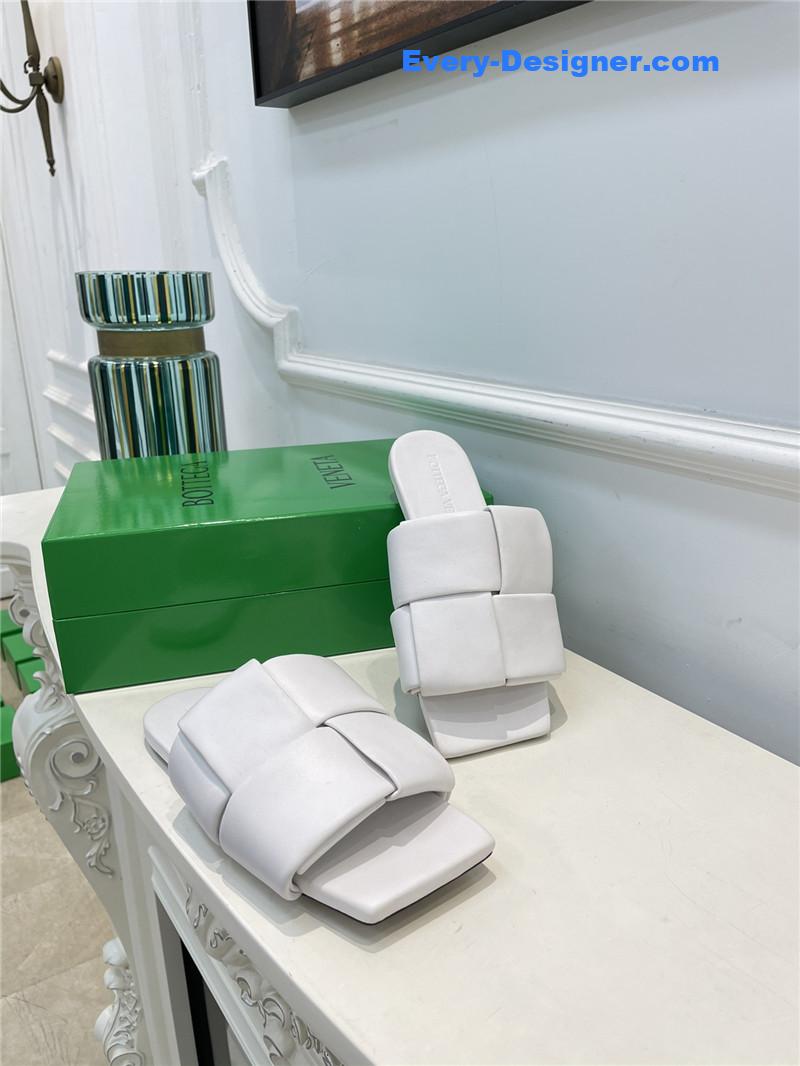 b0tt*ga Ven*ta patch slides