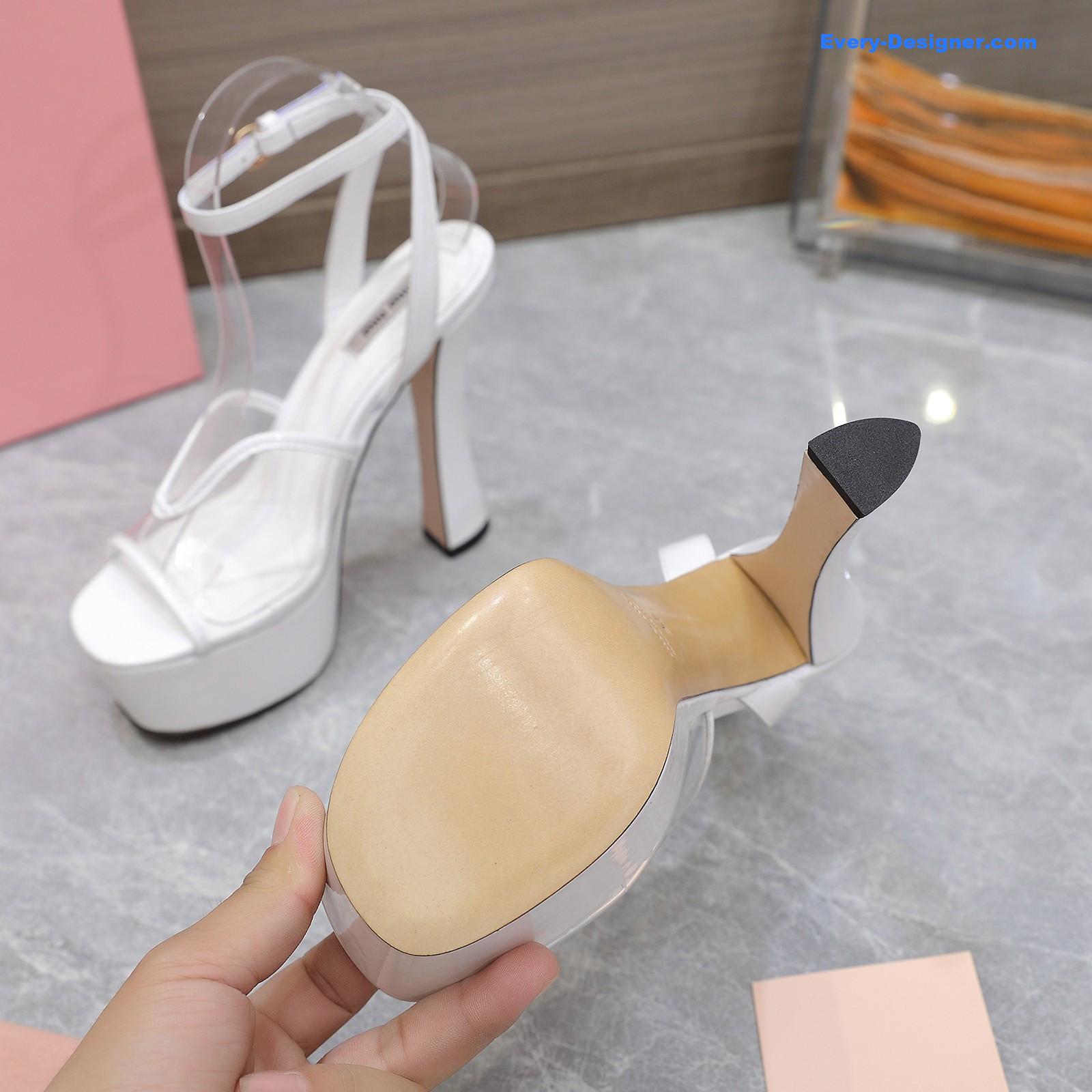 M1um1u transparent film high heels