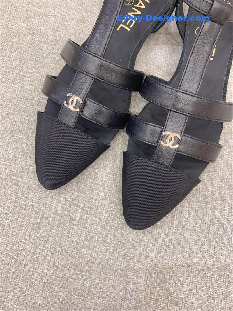 CC new pointed sandals