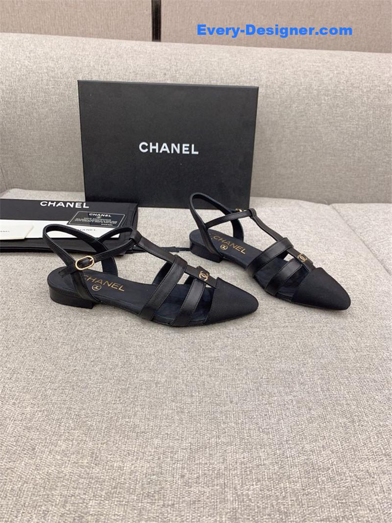 CC new pointed sandals