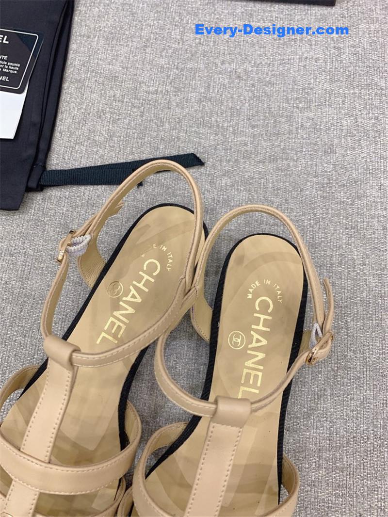 CC new pointed sandals