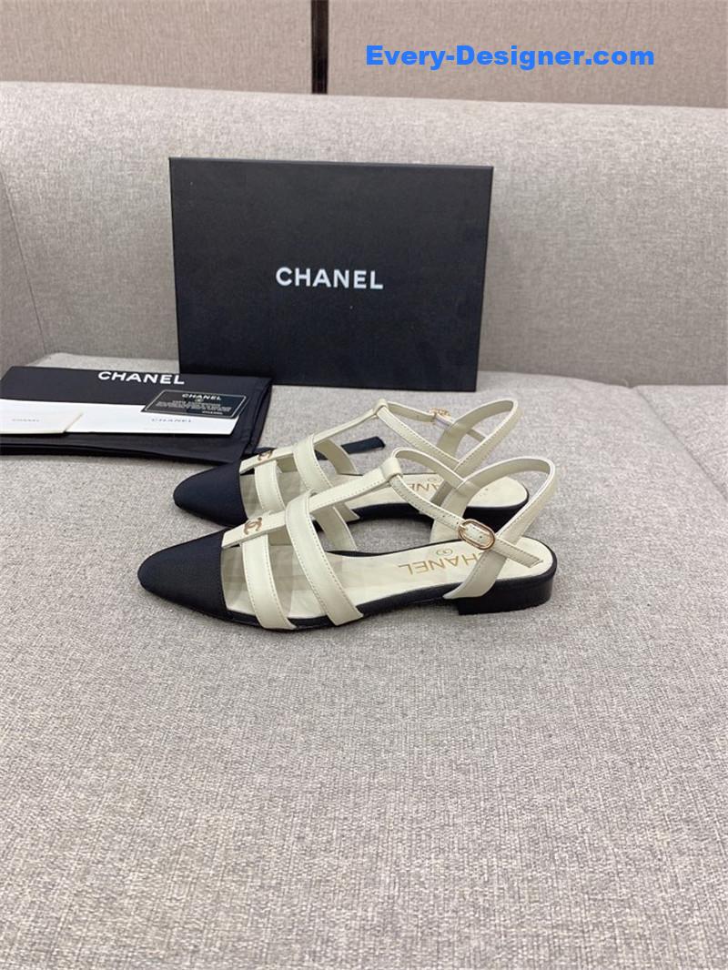 CC new pointed sandals