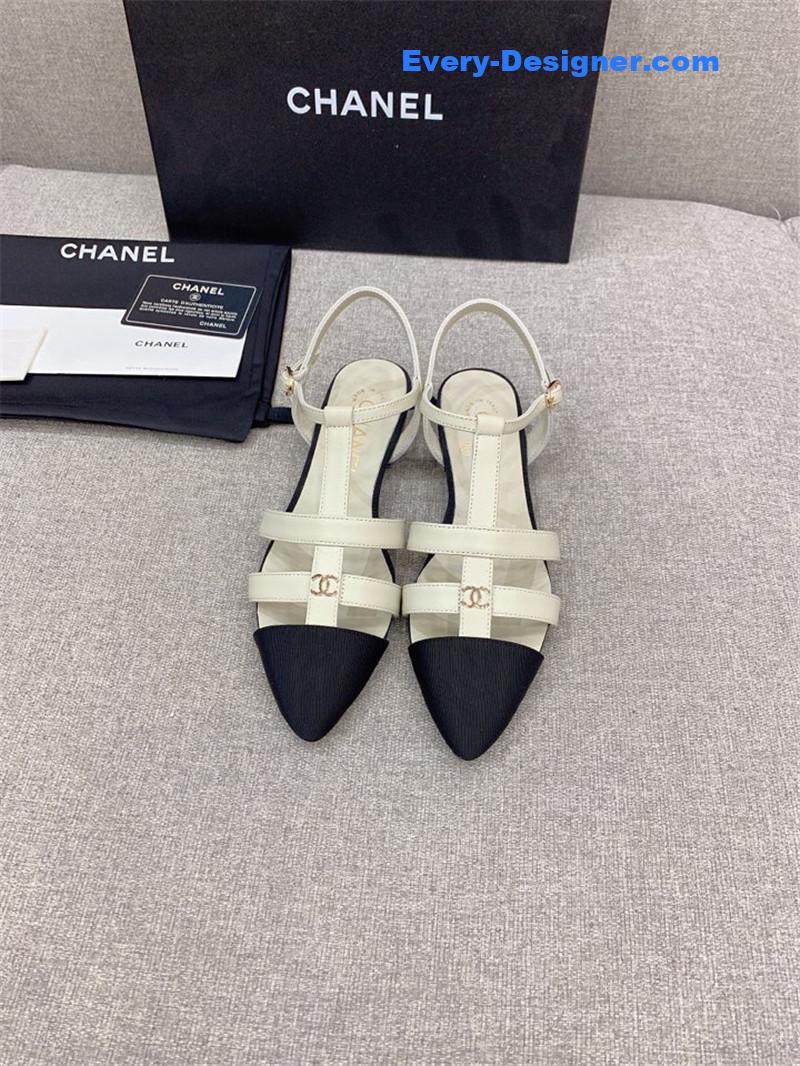 CC new pointed sandals