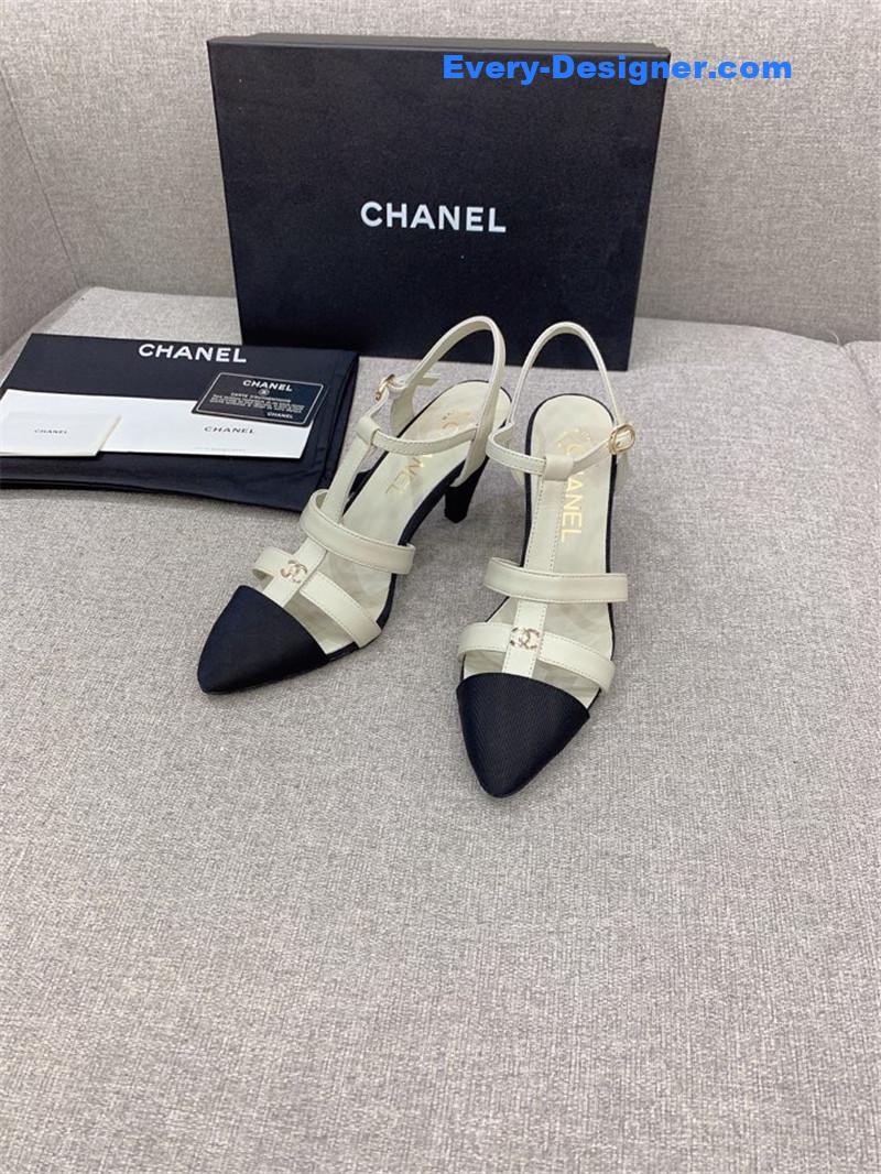 CC new pointed sandals