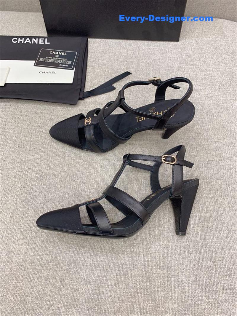 CC new pointed sandals
