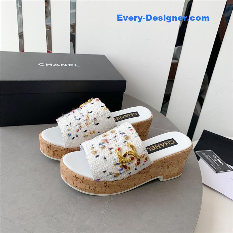 CC rhombus thick-soled flip flops