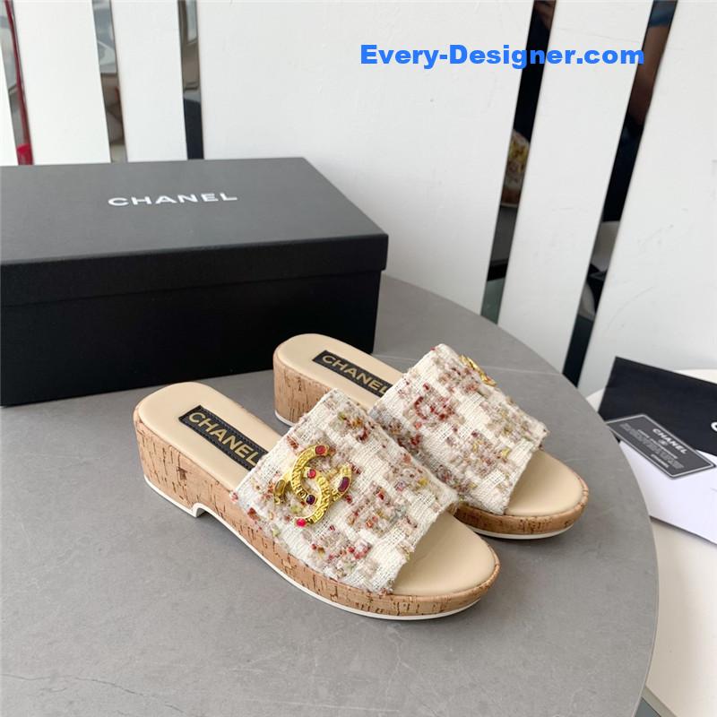 CC rhombus thick-soled flip flops