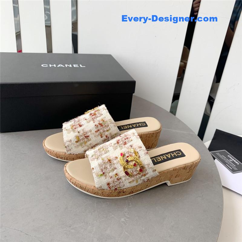 CC rhombus thick-soled flip flops