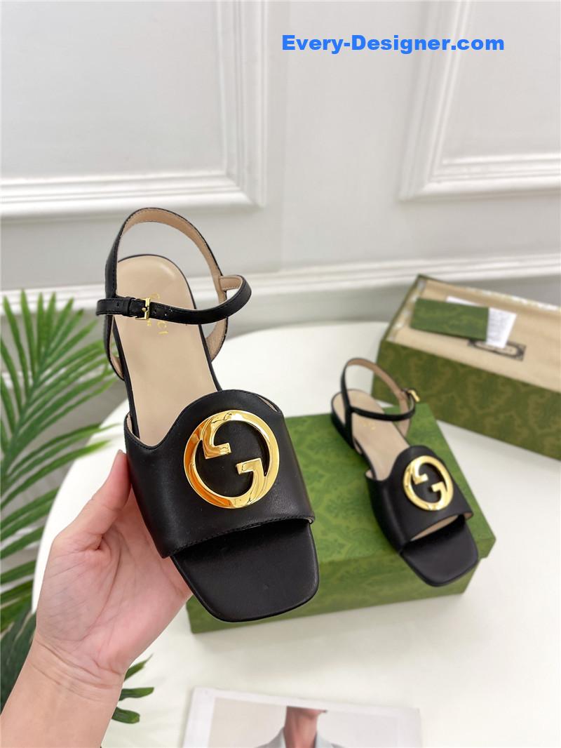 Gvc*1 flagship series sandals