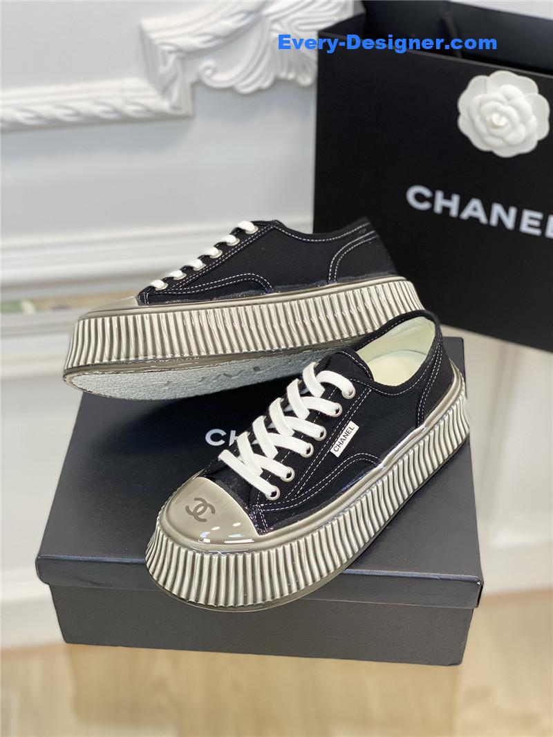 Ch**el platform canvas sneakers