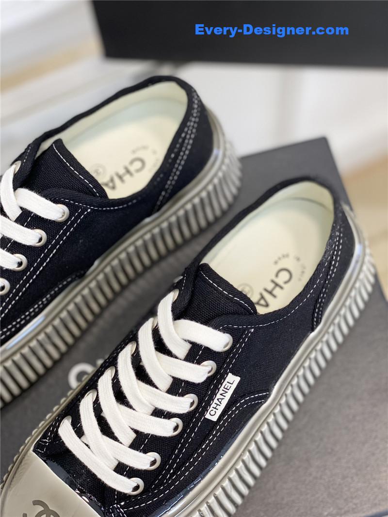 Ch**el platform canvas sneakers